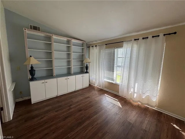 $1,700 | 4070 Looking Glass Lane, Unit 3106, Naples, FL 34112