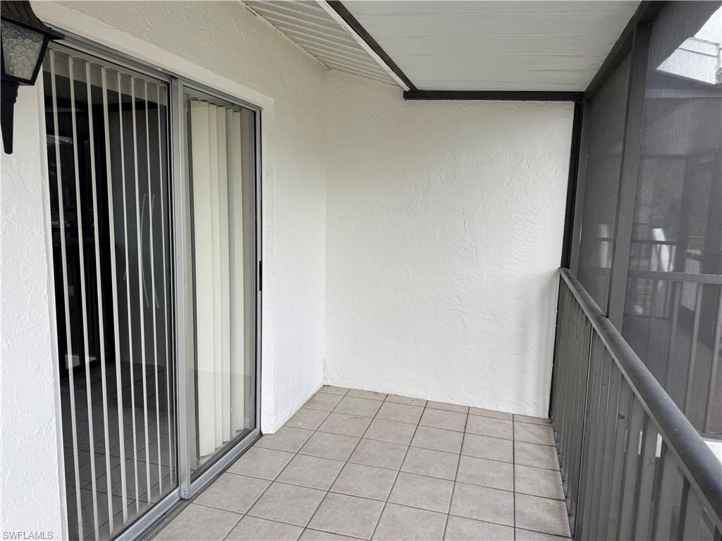 4070 Looking Glass Lane, Unit 3106 Naples, FL 34112 - Photo 4 of 23