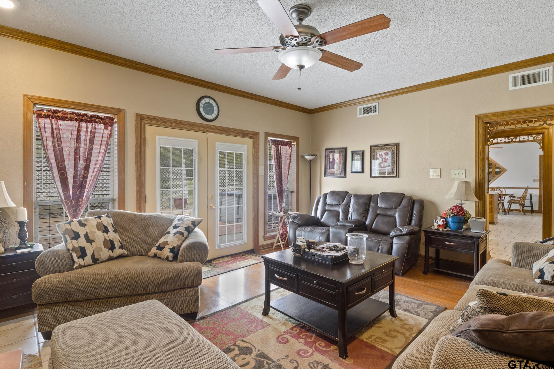 5975 Highway 271 Mount Pleasant, TX 75455 - Photo 19 of 32