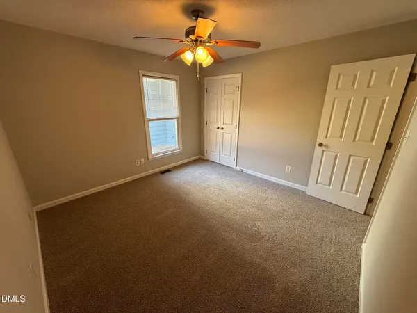 a view of empty room with window