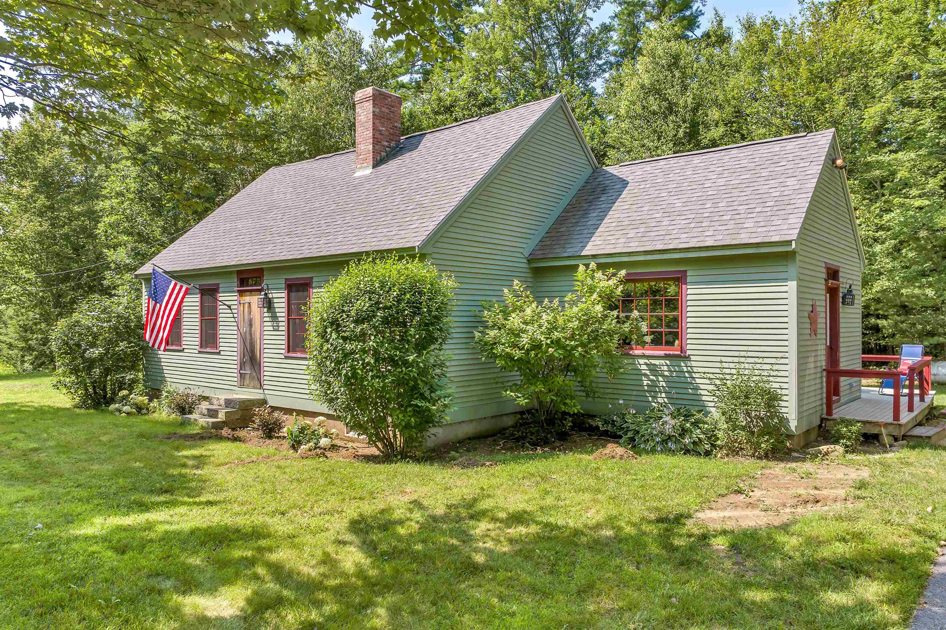 99 Clark Road Tilton, NH 03276 - Photo 13 of 40