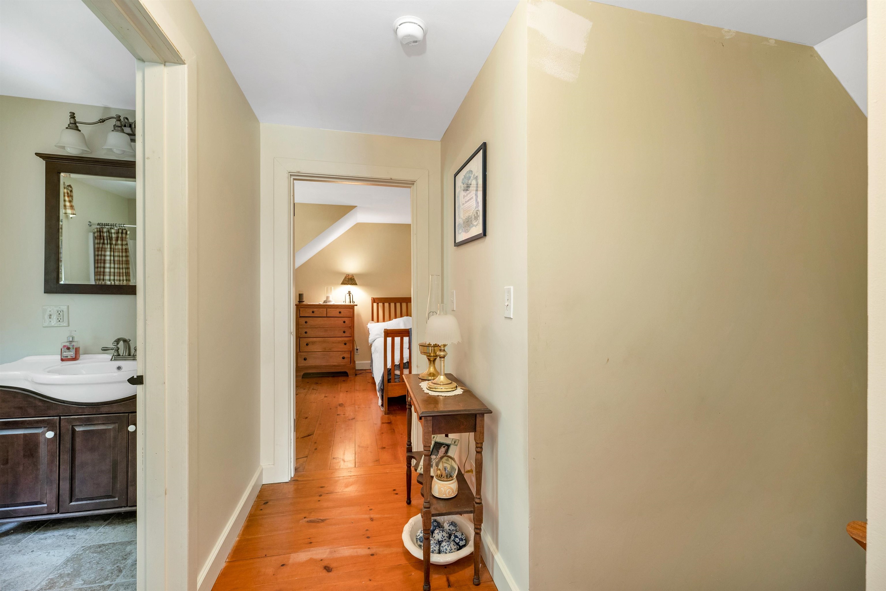 99 Clark Road Tilton, NH 03276 - Photo 14 of 40