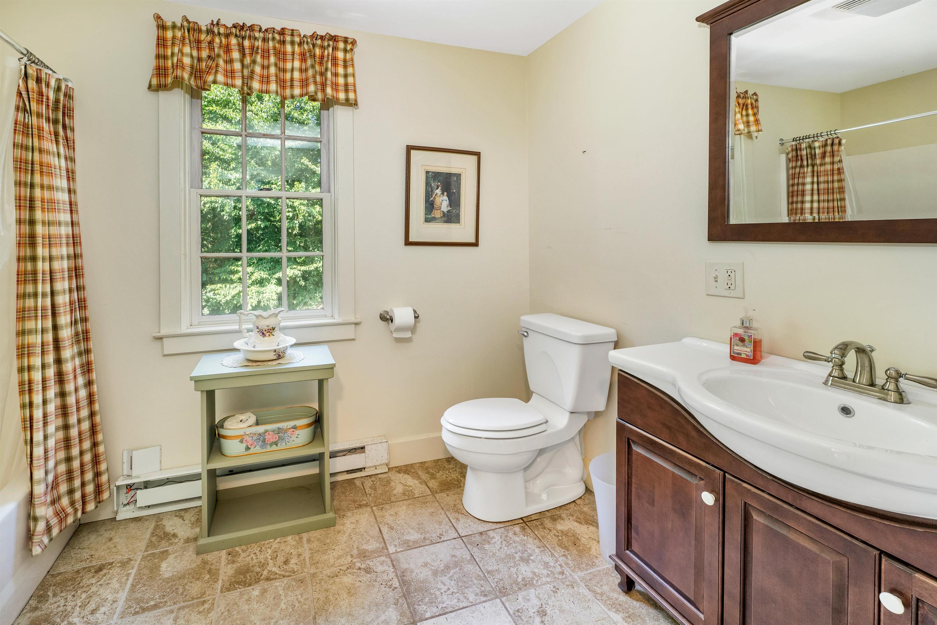 99 Clark Road Tilton, NH 03276 - Photo 15 of 40