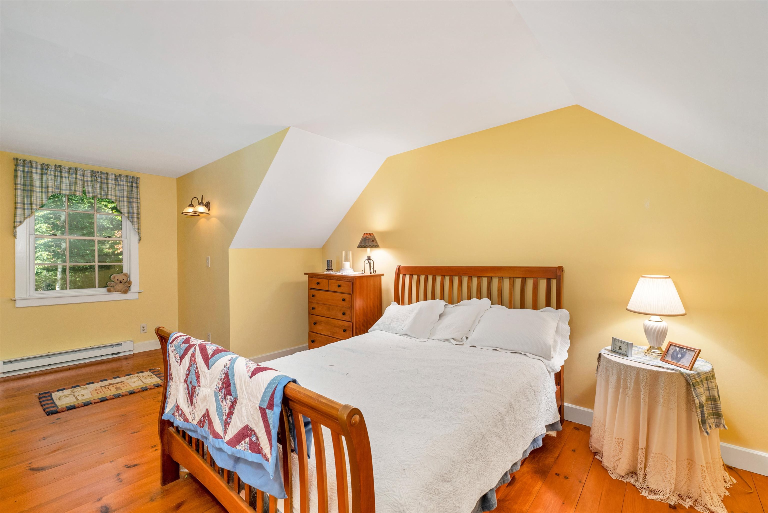 99 Clark Road Tilton, NH 03276 - Photo 16 of 40