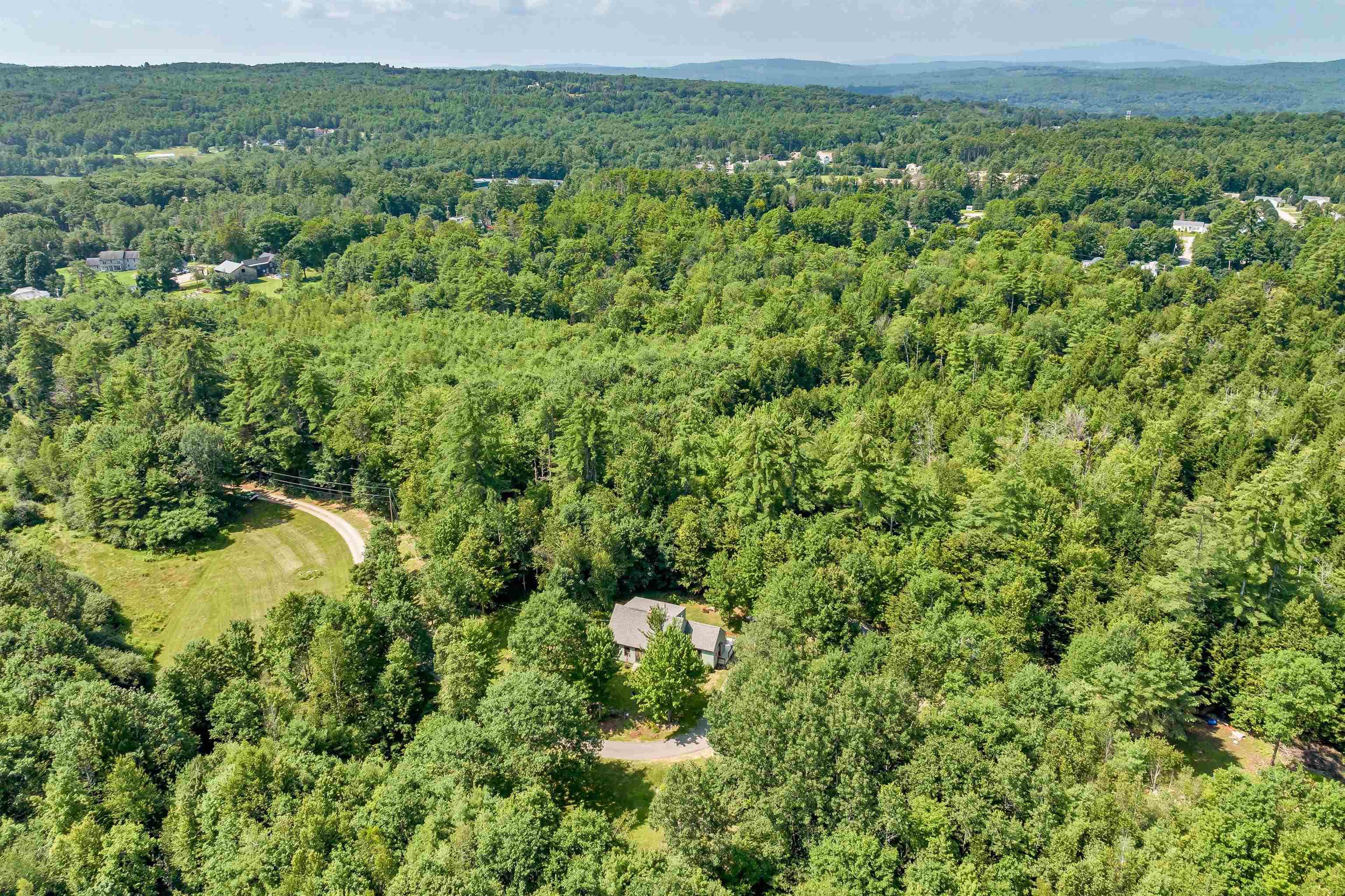 99 Clark Road Tilton, NH 03276 - Photo 34 of 40