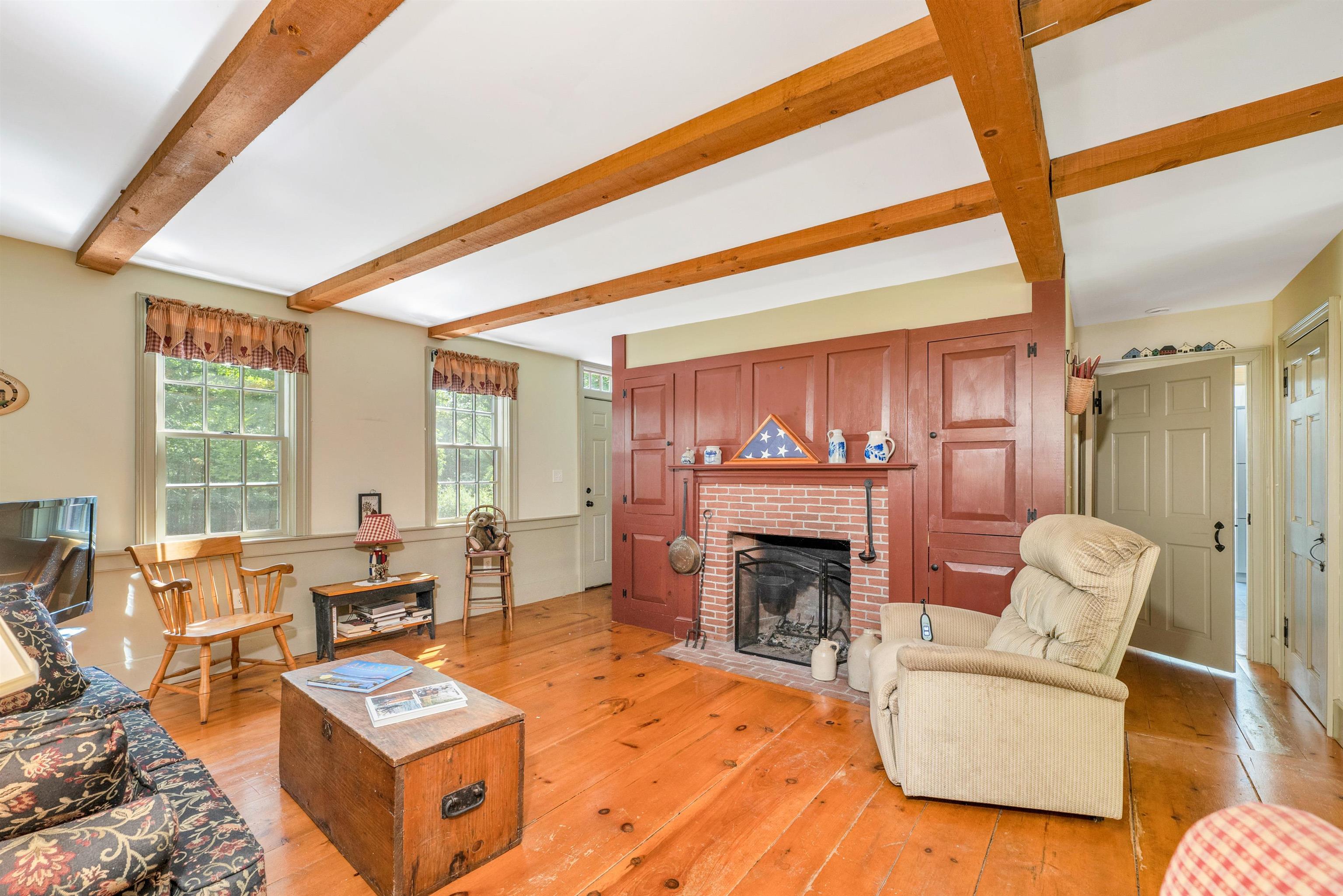 99 Clark Road Tilton, NH 03276 - Photo 5 of 40