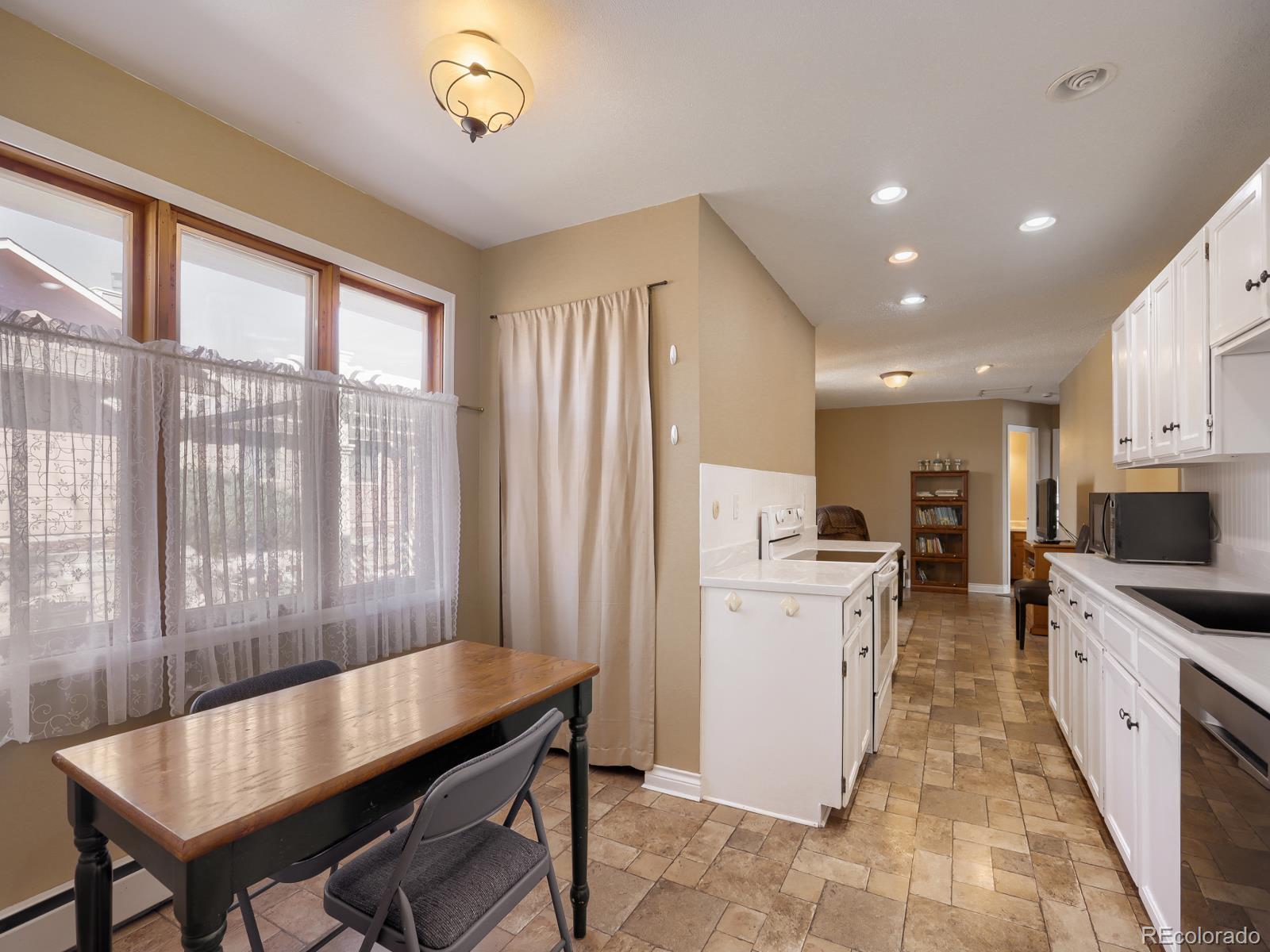 56 Ruth Road Broomfield, CO 80020 - Photo 12 of 28