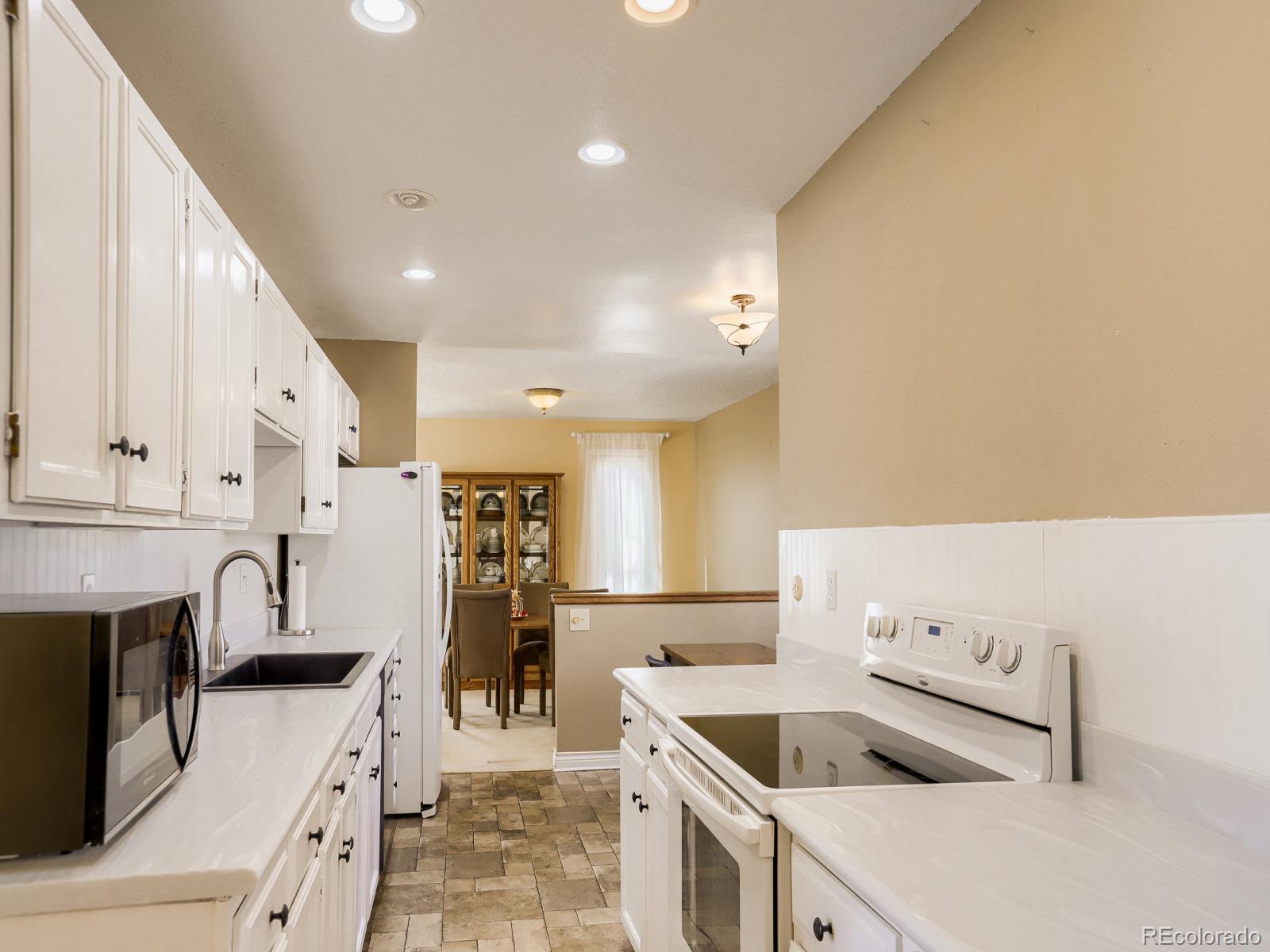 56 Ruth Road Broomfield, CO 80020 - Photo 14 of 28
