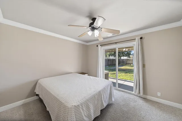 $525,000 | 5890 Shadow Glen Drive, Redding, CA 96003