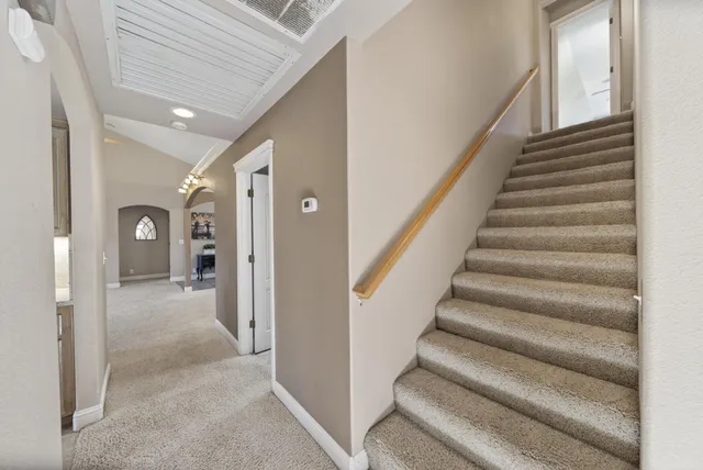 $525,000 | 5890 Shadow Glen Drive, Redding, CA 96003