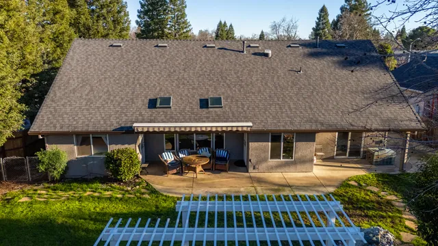 $525,000 | 5890 Shadow Glen Drive, Redding, CA 96003