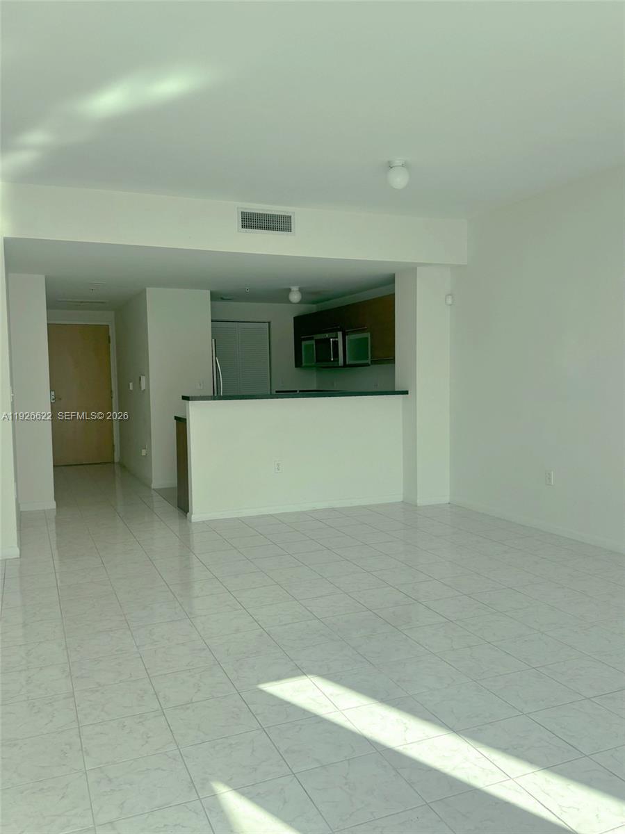 244 Biscayne Boulevard, Unit 1405 Miami, FL 33132 - Photo 3 of 13 a view of basement