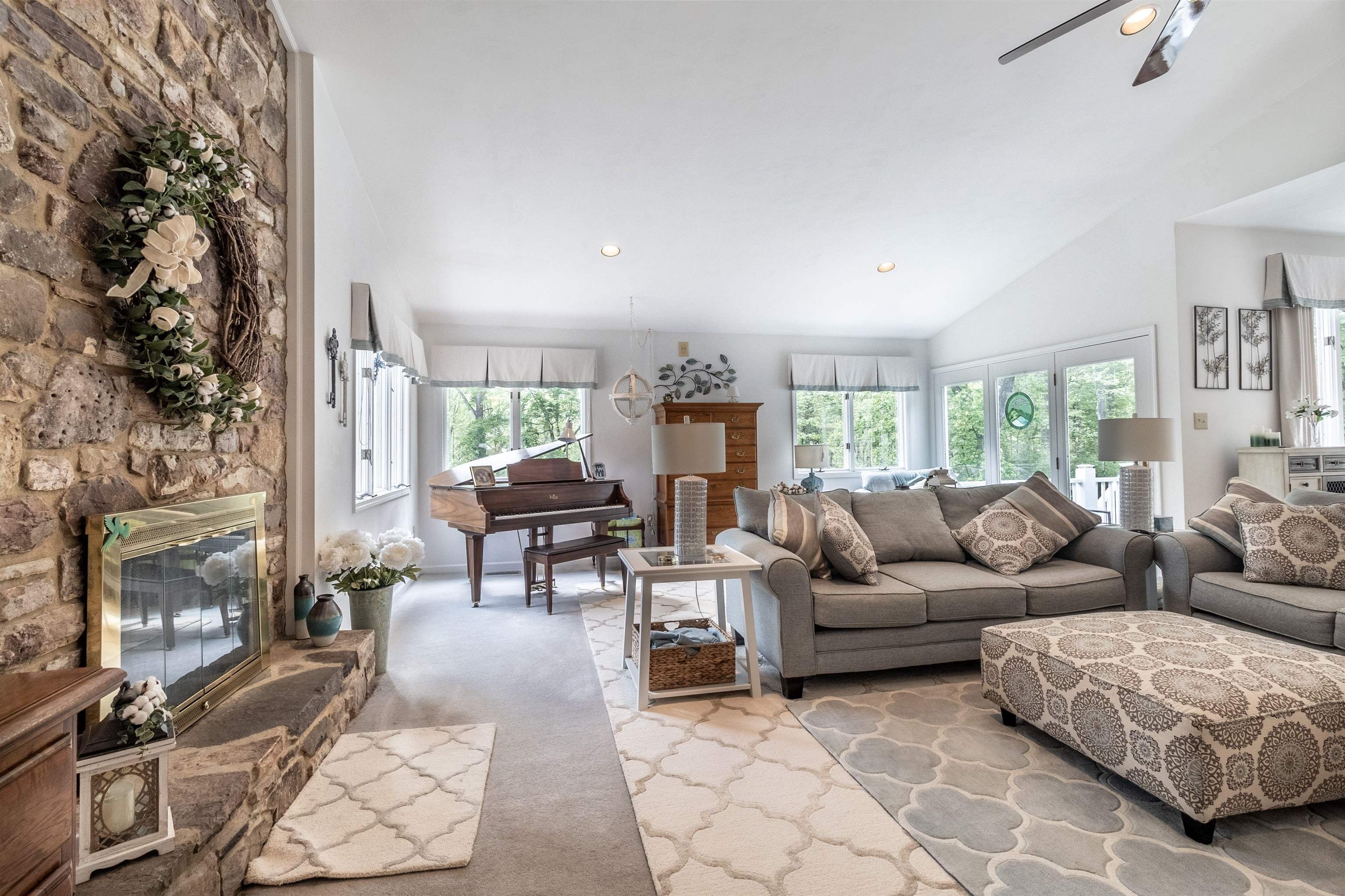 1360 Waldheim Road Salem, VA 24153 - Photo 10 of 54 Gallery Image 10