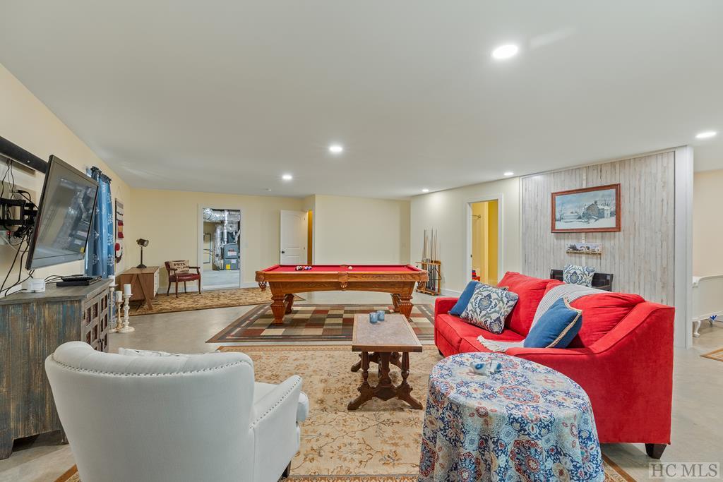 162 Genes Road Franklin, NC 28734 - Photo 31 of 37 Gallery Image 31