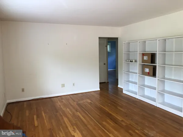 $3,550 | 545 Beall Avenue, Rockville, MD 20850