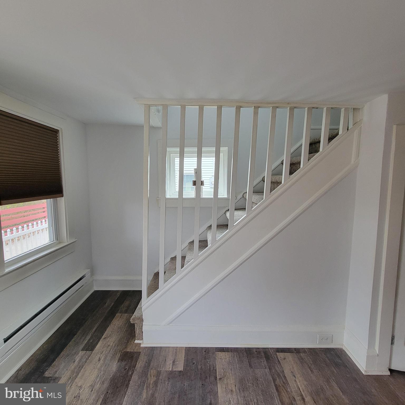 127 2nd Avenue Pitman, NJ 08071 - Photo 7 of 36 a view of an entryway