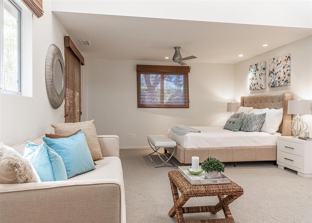 560 Orchid Lane Del Mar, CA 92014 - Photo 11 of 25