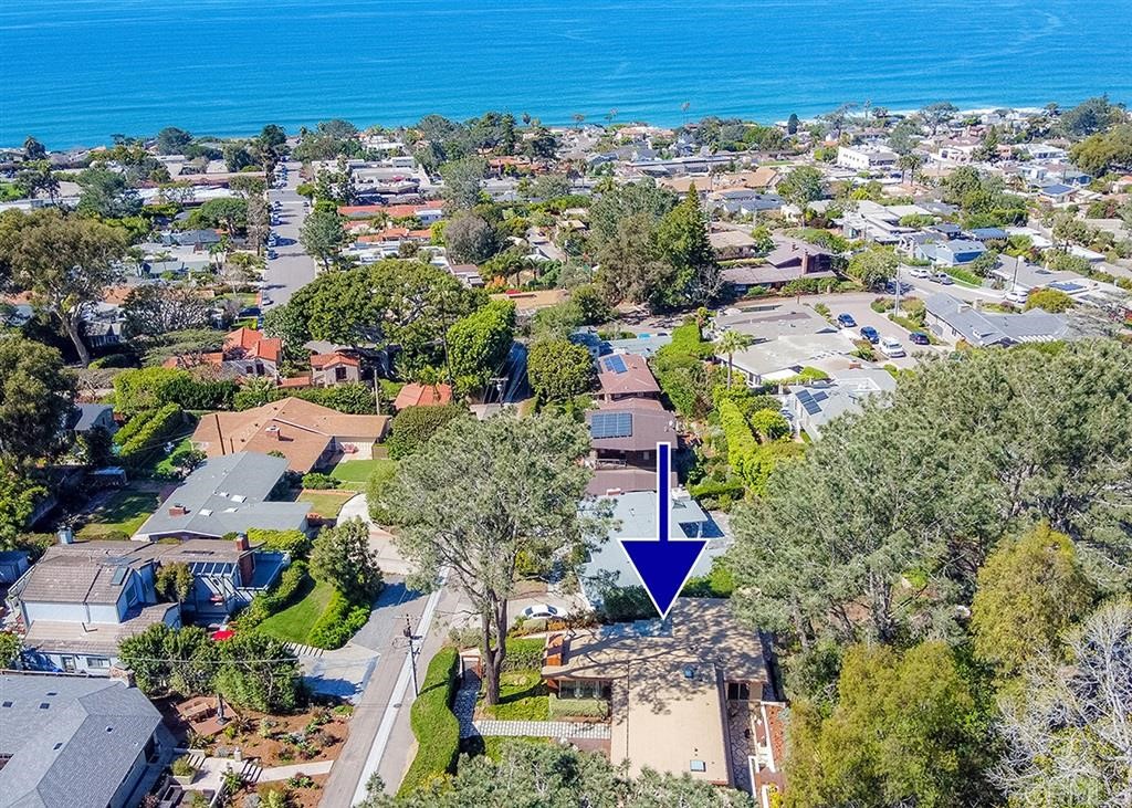 560 Orchid Lane Del Mar, CA 92014 - Photo 22 of 25