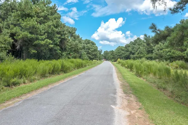 $140,000 | 330 Country Estate, Columbia, NC 27925