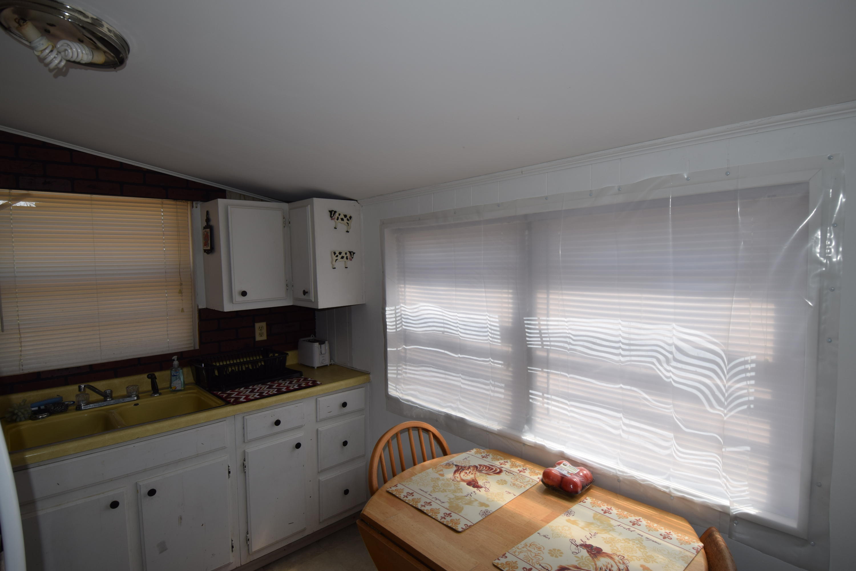 1689 Robinson Road Loudon, TN 37774 - Photo 9 of 12 DSC_0024.JPG