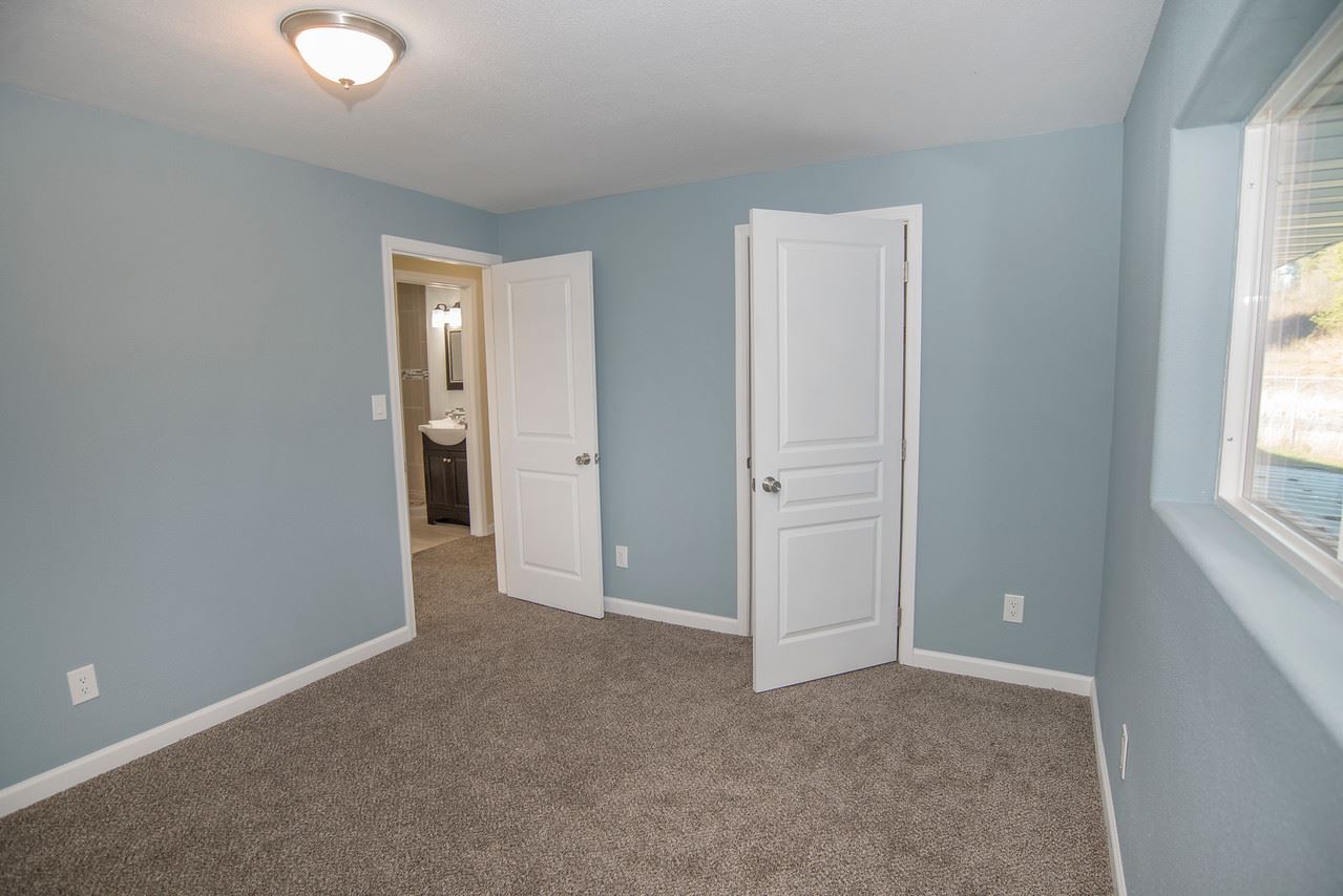 32619 North Monroe Road Deer Park, WA 99006 - Photo 14 of 20 Gallery Image 14