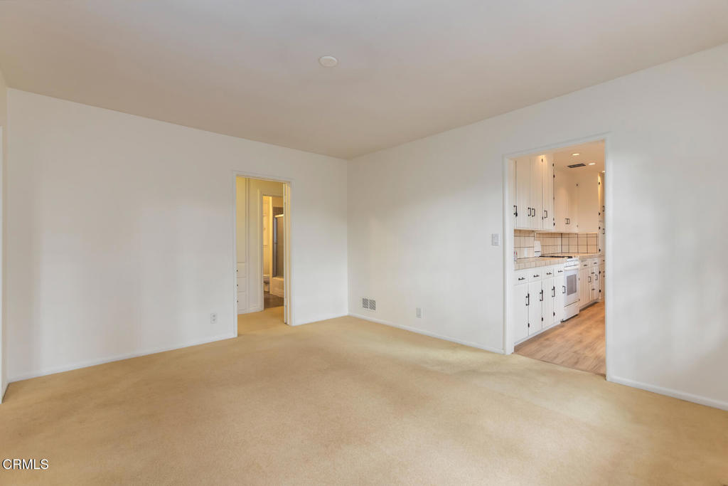 5209 Alta Canyada Road La Canada Flintridge, CA 91011 - Photo 14 of 44 5209AltaCanyadaRd-23