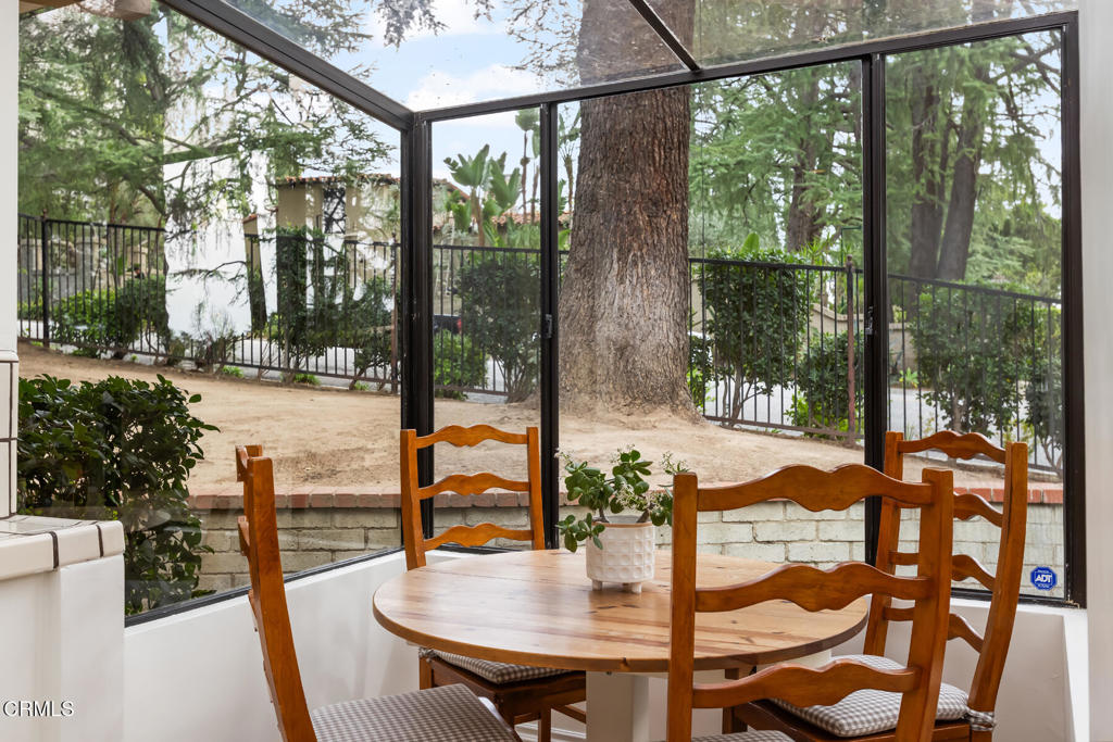 5209 Alta Canyada Road La Canada Flintridge, CA 91011 - Photo 18 of 44 5209AltaCanyadaRd-32