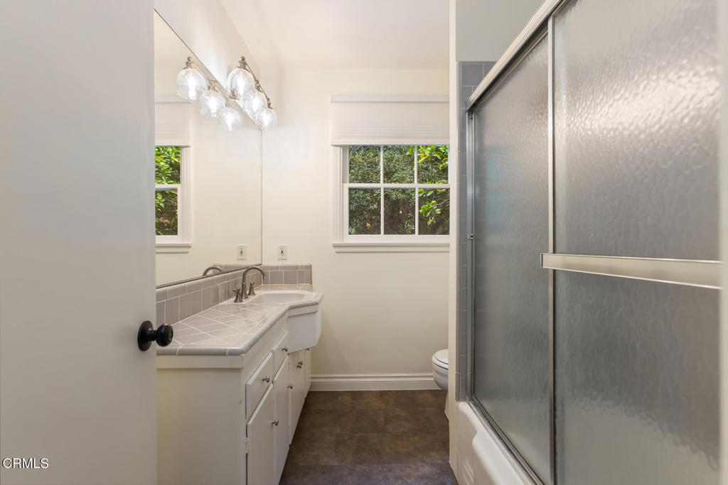 5209 Alta Canyada Road La Canada Flintridge, CA 91011 - Photo 27 of 44 5209AltaCanyadaRd-45