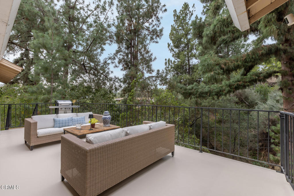 5209 Alta Canyada Road La Canada Flintridge, CA 91011 - Photo 38 of 44 5209AltaCanyadaRd-61