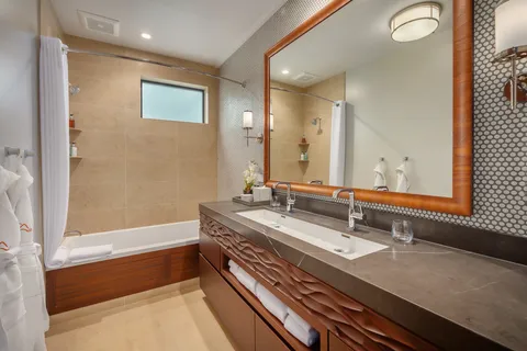$5,749,000 | 3770 Alaoli Way, Unit 1002, Lihue, HI 96766