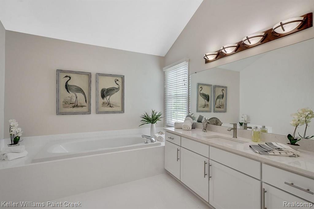 2641 Long Meadow Lane Rochester Hills, MI 48307 - Photo 26 of 38