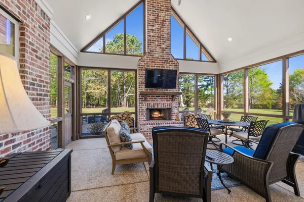 $847,900 | 65 Sandbank Cove, Rossville, TN 38066