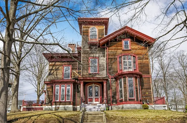 $429,900 | 4 Mt Vernon Street, Unit 4, Haverhill, MA 01830