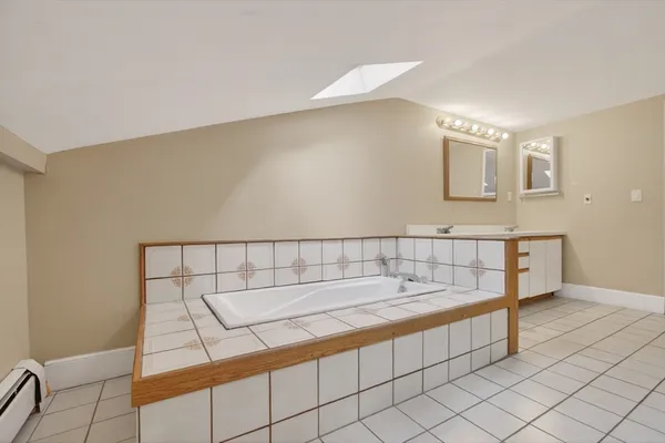 $429,900 | 4 Mt Vernon Street, Unit 4, Haverhill, MA 01830