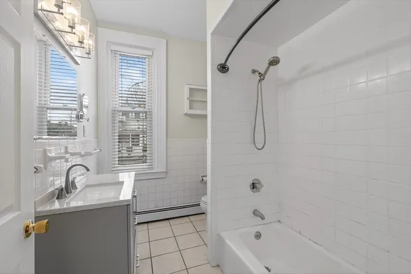 $429,900 | 4 Mt Vernon Street, Unit 4, Haverhill, MA 01830