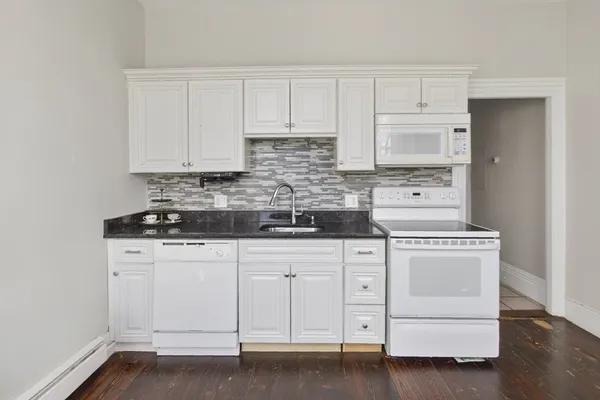 $429,900 | 4 Mt Vernon Street, Unit 4, Haverhill, MA 01830