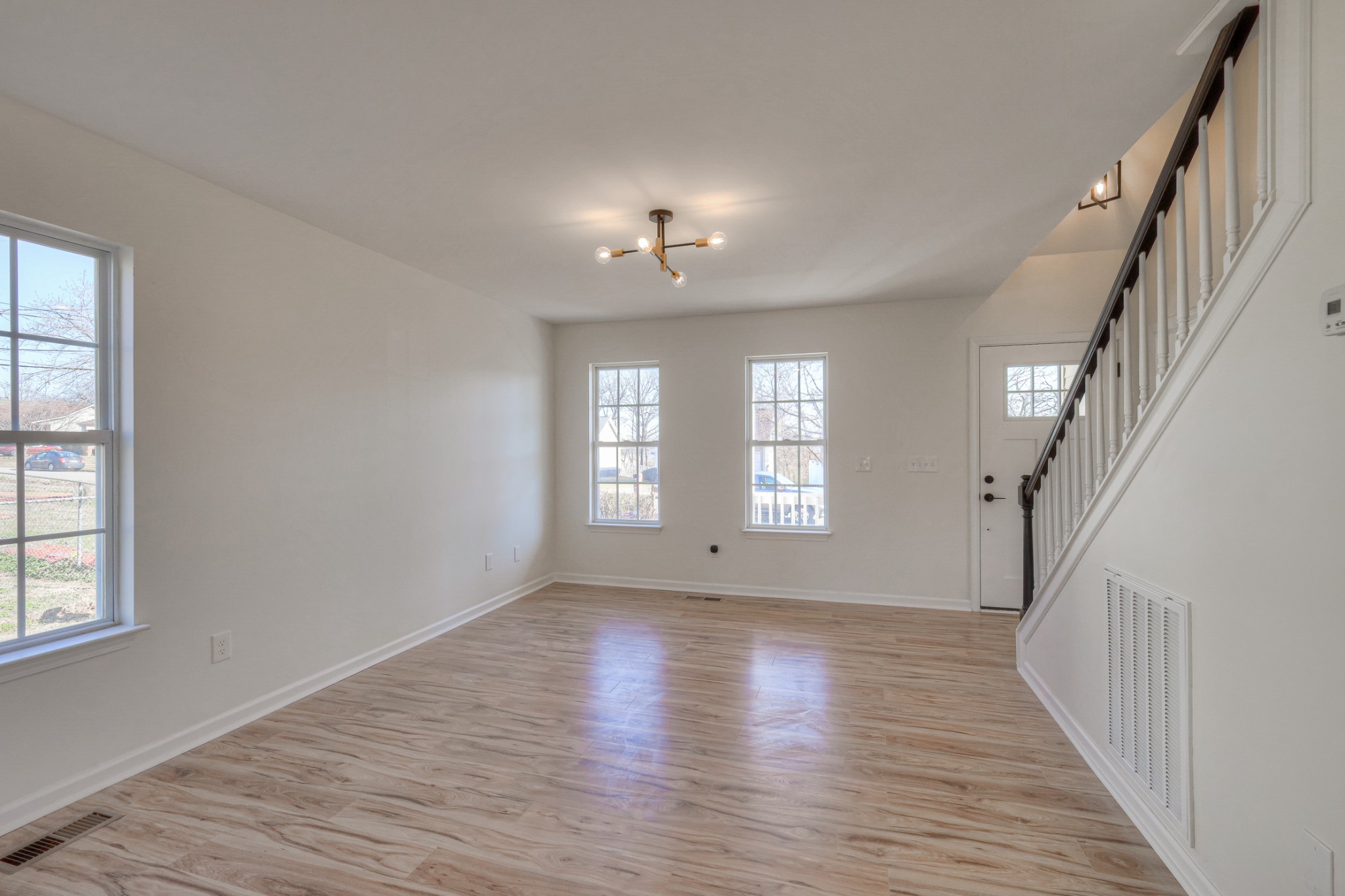 2829 Hydes Ferry Road Nashville, TN 37218 - Photo 12 of 48 Gallery Image 12