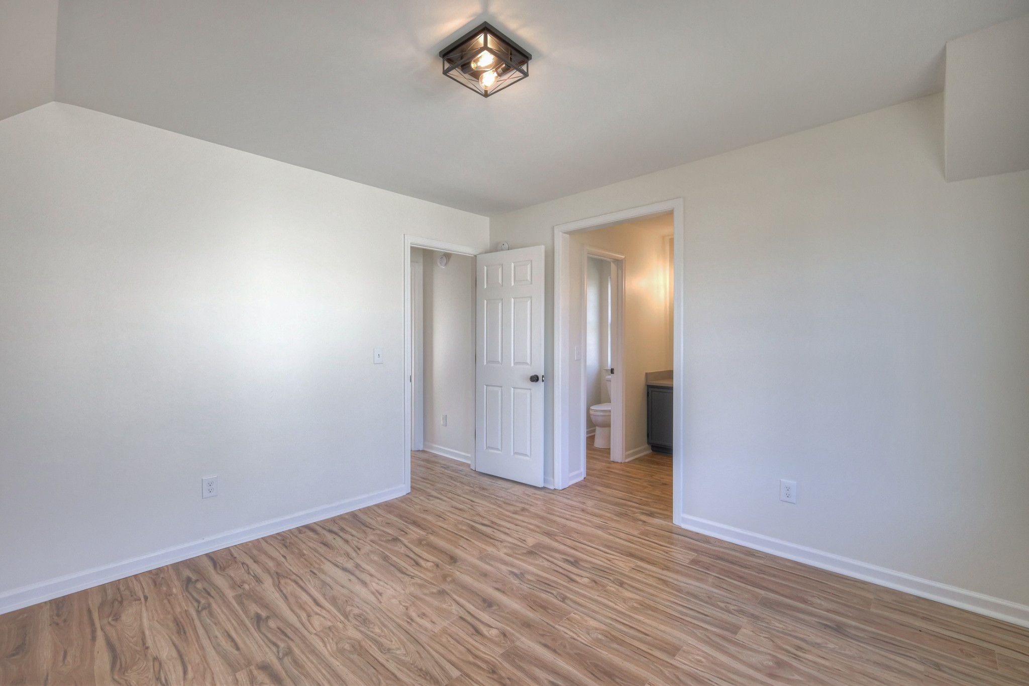 2829 Hydes Ferry Road Nashville, TN 37218 - Photo 32 of 48 Gallery Image 32