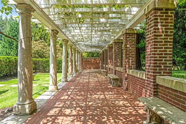 $569,000 | 506 Clarks Row, Bristol, RI 02809