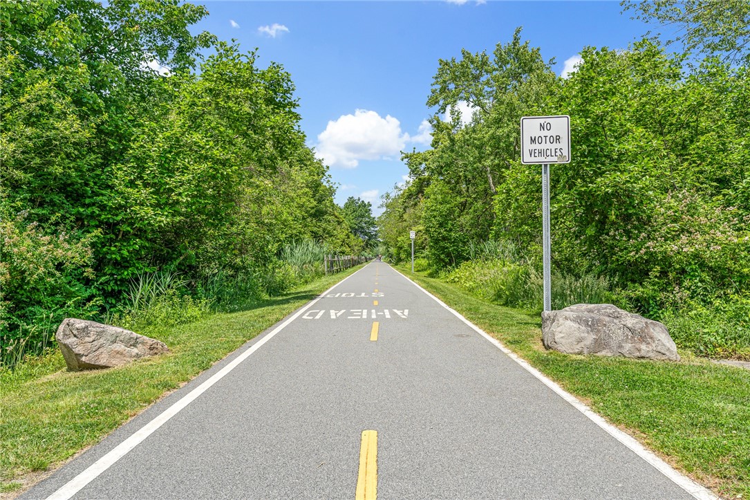 506 Clarks Row Bristol, RI 02809 - Photo 35 of 45