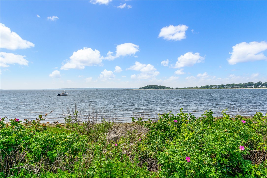 506 Clarks Row Bristol, RI 02809 - Photo 40 of 45