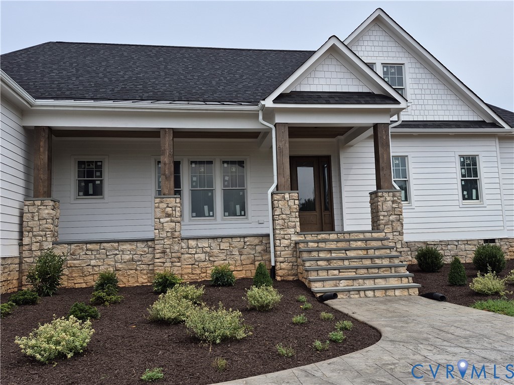 1554 Smokey Rdg Road Maidens, VA 23102 - Photo 1 of 14 Stone columns, covered front porch