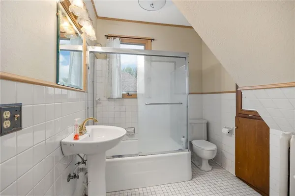 $225,000 | 2521 Lafayette Street, St. Joseph, MO 64507