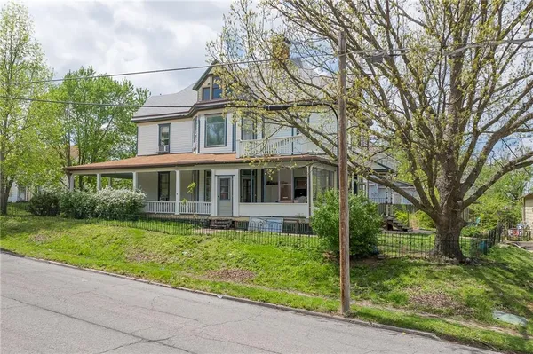 $225,000 | 2521 Lafayette Street, St. Joseph, MO 64507