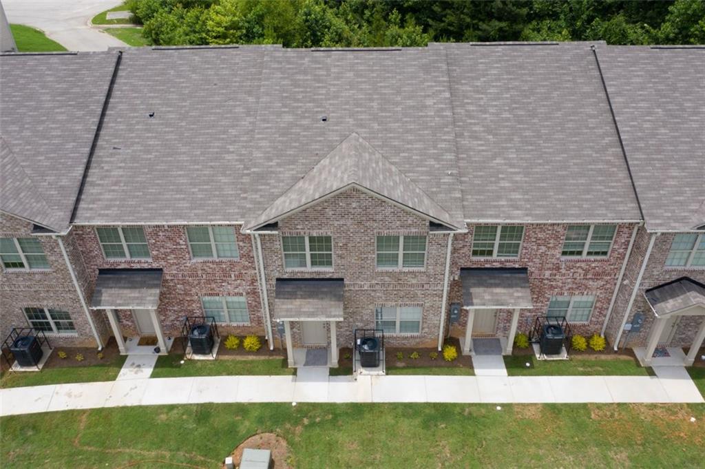 a view of house with outdoor space