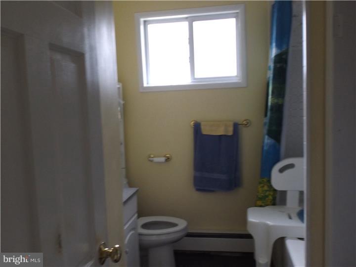419 Alexander Avenue Maple Shade, NJ 08052 - Photo 3 of 9 Bathroom