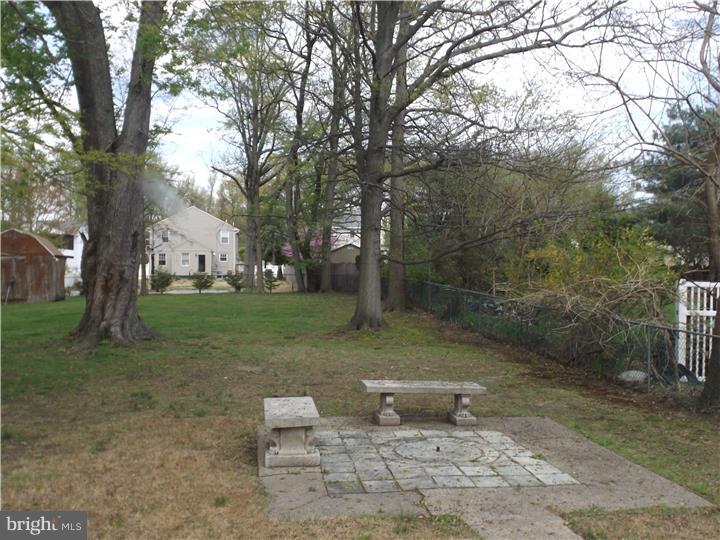 419 Alexander Avenue Maple Shade, NJ 08052 - Photo 8 of 9 Back Yard