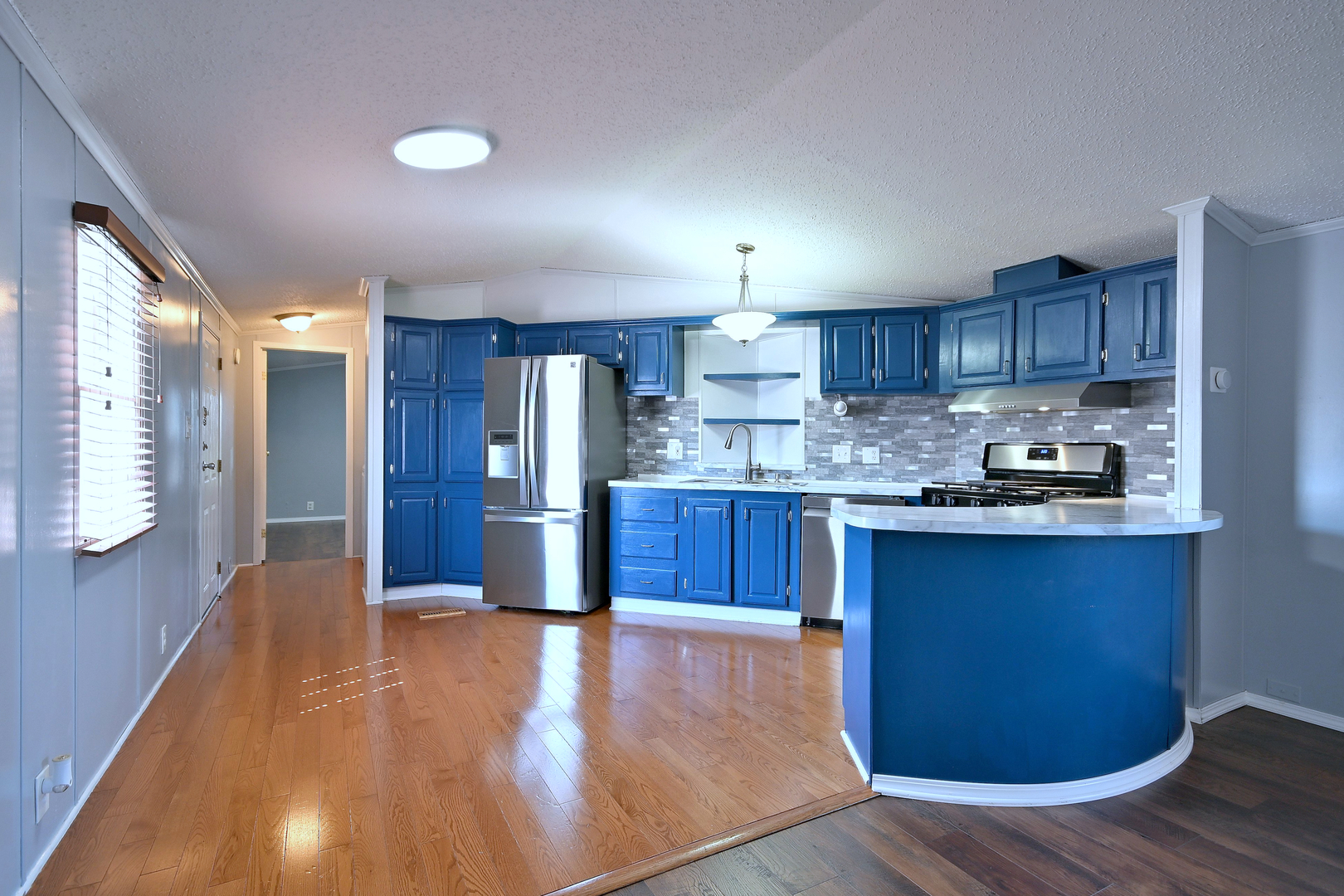 104 9th Avenue Bartlett, IL 60103 - Photo 7 of 34