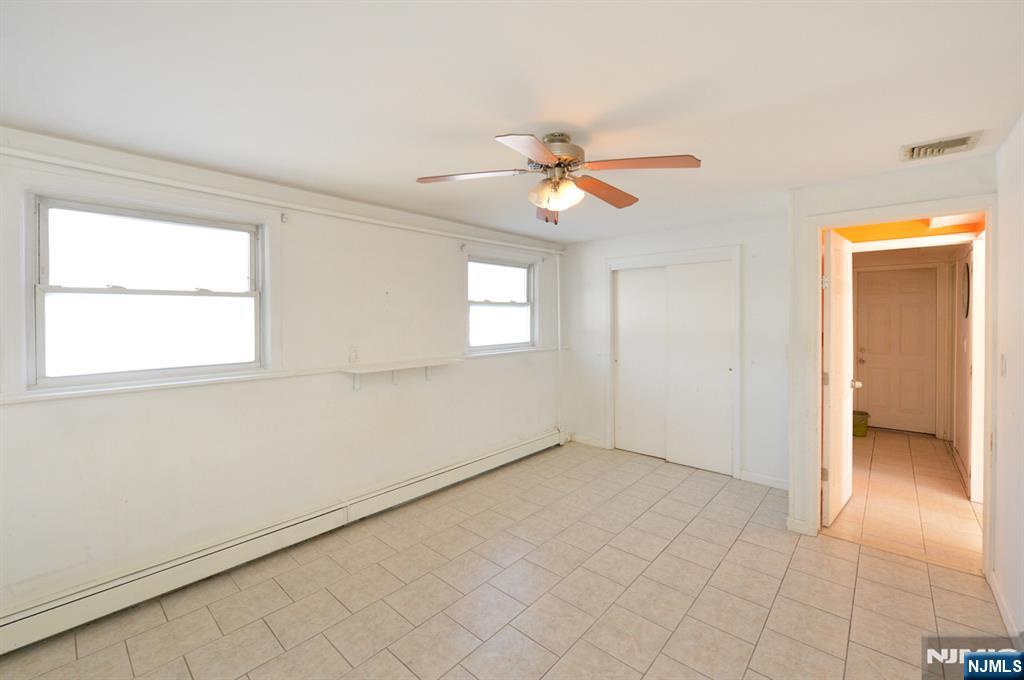 454 East Ridgewood Avenue Paramus, NJ 07652 - Photo 24 of 28