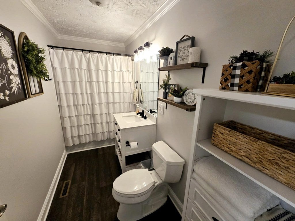 707 Middle Creek Road Cedar Bluff, VA 24609 - Photo 24 of 26 Gallery Image 24